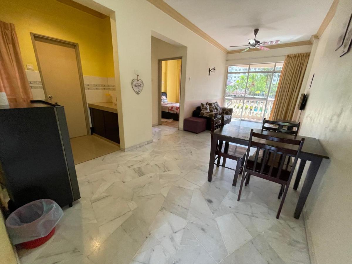 Private,Glory Beach Resort Port Dickson-Negeri Sembilan Екстериор снимка