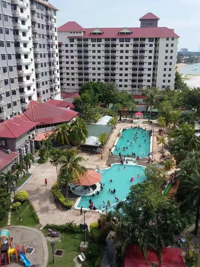 Private,Glory Beach Resort Port Dickson-Negeri Sembilan Екстериор снимка